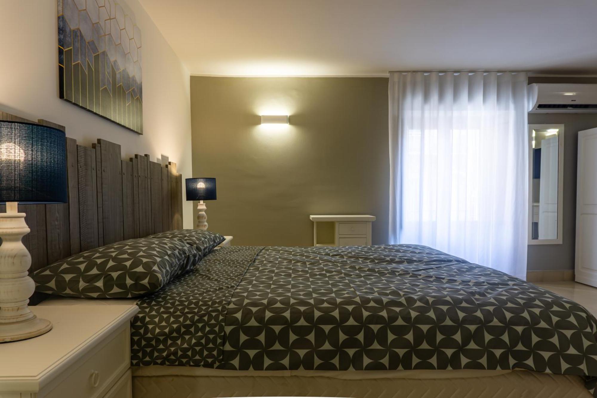 Mi Tu Apartments